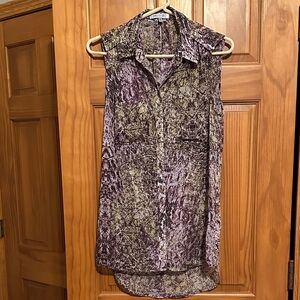 Jennifer Lopez Sleeveless Top in Purples. in excellent condition.Semi sheer